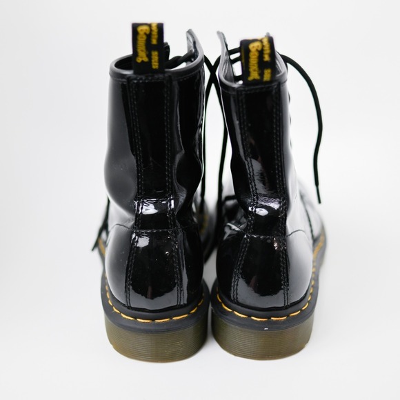 Dr Martens AirWair 11821 Boots Womens 9 Mens 8 Black Patent Leather Docs Combat - Picture 8 of 9